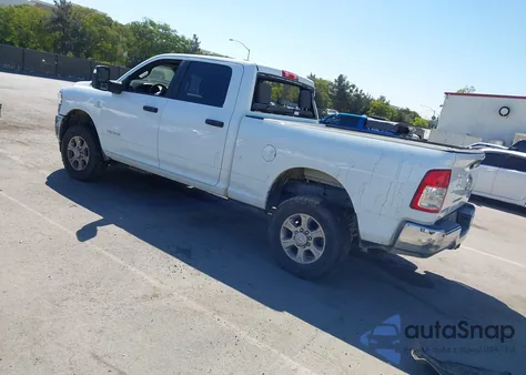 2024 Ram 2500 Big Horn 4X4 6'4 Box from USA, damaged, VIN 3C6UR5DL6RG125089